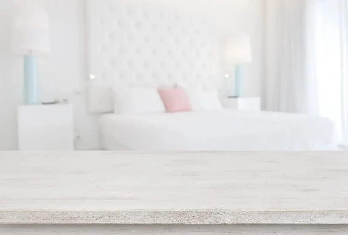 Chambre préparée pour l'arrivée des propriétaires au printemps