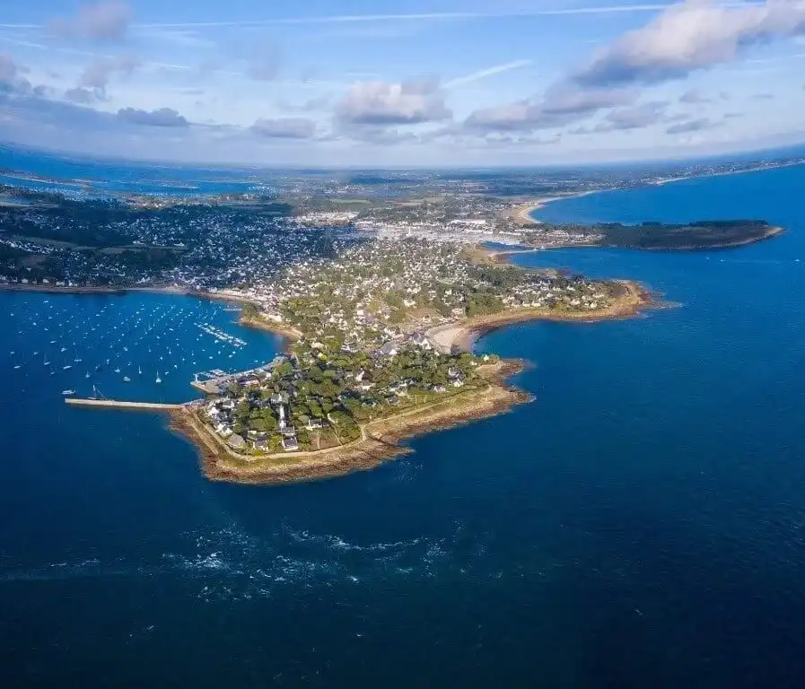 Vue aérienne de la Presqu'île de Rhuys côté Sarzeau